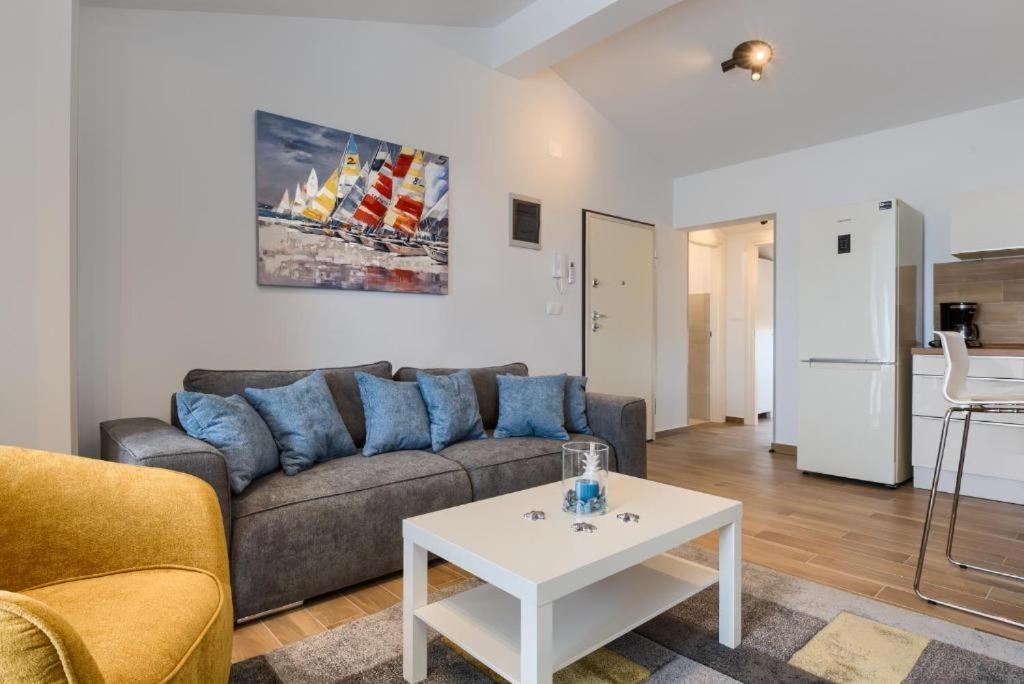 Apartments Dream In Arena 1 Pula Center Free Parking エクステリア 写真
