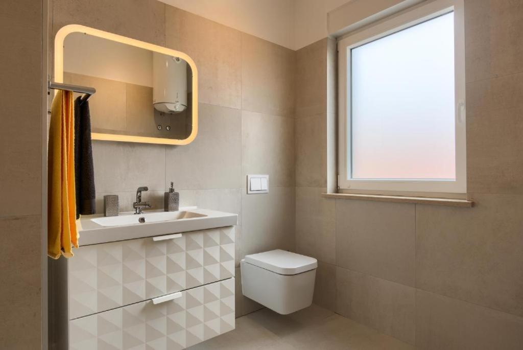 Apartments Dream In Arena 1 Pula Center Free Parking エクステリア 写真