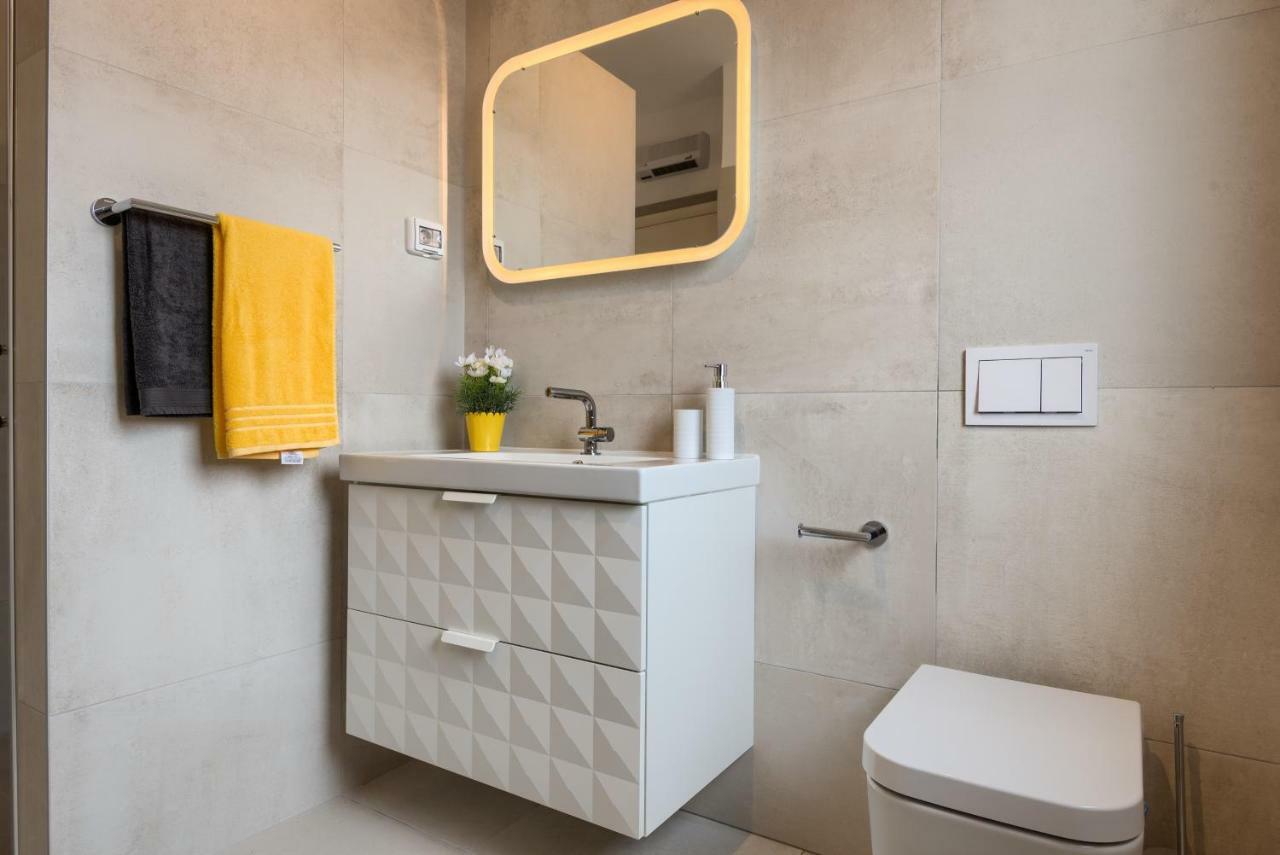 Apartments Dream In Arena 1 Pula Center Free Parking エクステリア 写真